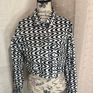 Divided Black and White Wavy Pattern Cropped Jacket